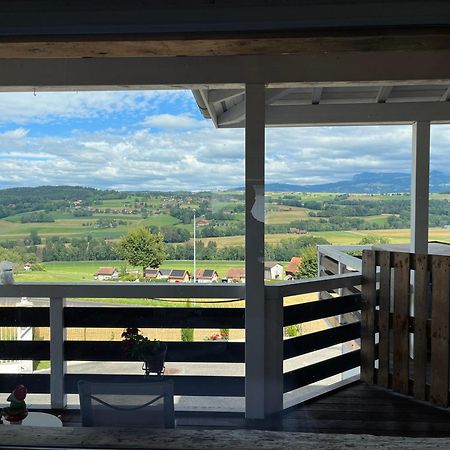 Loft Des Milans, Petit Nid Douillet Perche Sur La Campagne Apartment Ecublens  Exterior photo